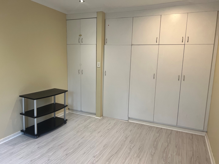 To Let 1 Bedroom Property for Rent in Rivonia Gauteng