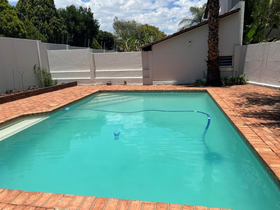 To Let 1 Bedroom Property for Rent in Rivonia Gauteng