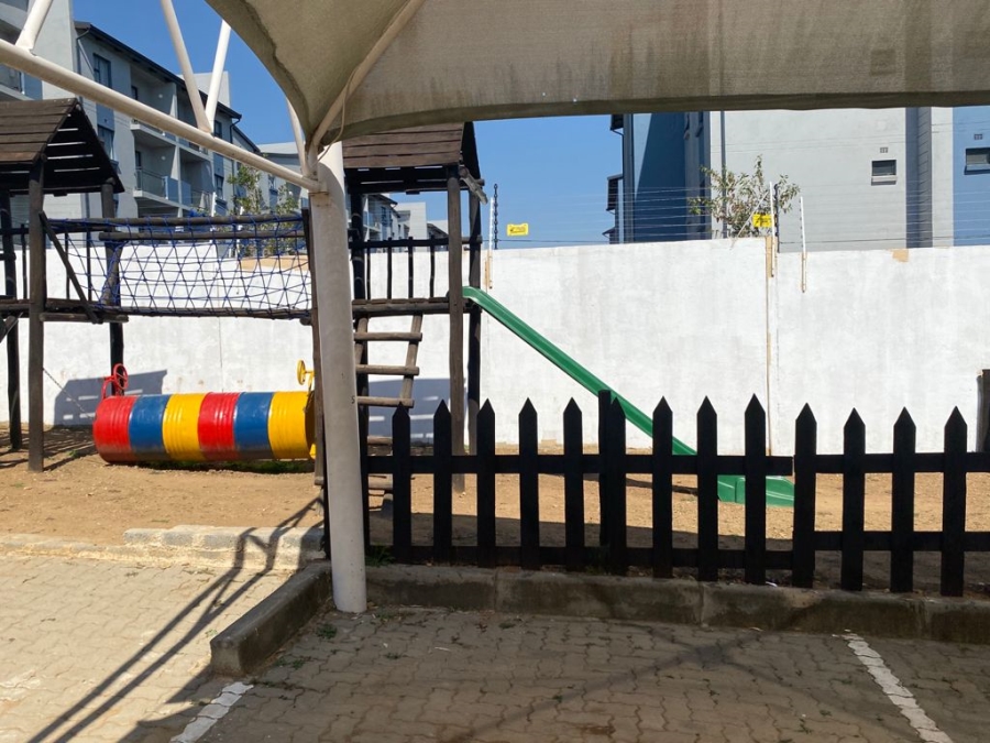 To Let 2 Bedroom Property for Rent in Noordwyk Gauteng