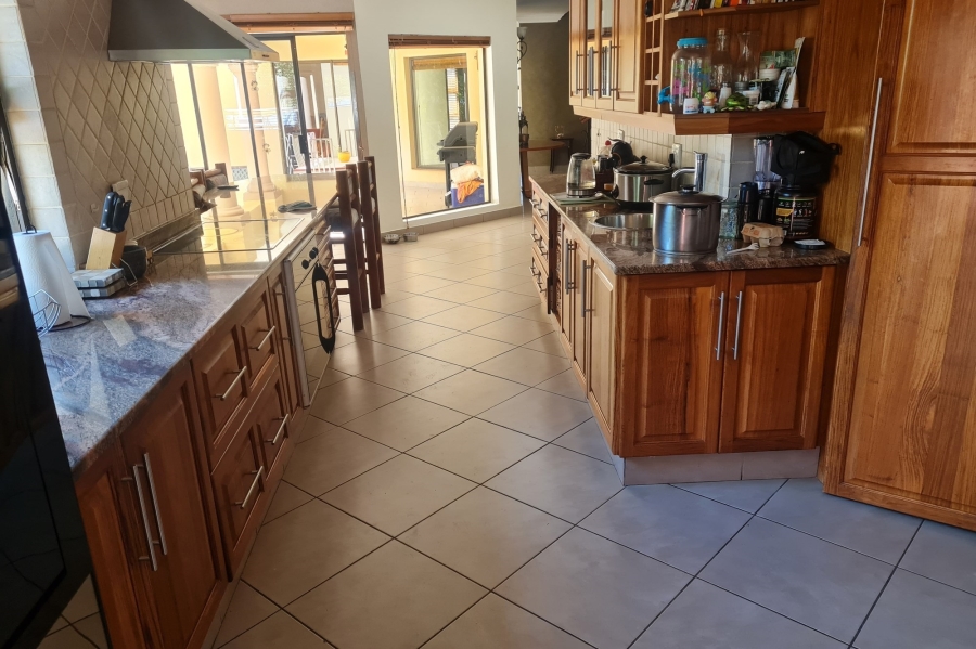 4 Bedroom Property for Sale in Ruimsig Gauteng