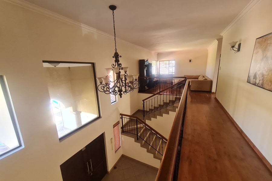 4 Bedroom Property for Sale in Ruimsig Gauteng
