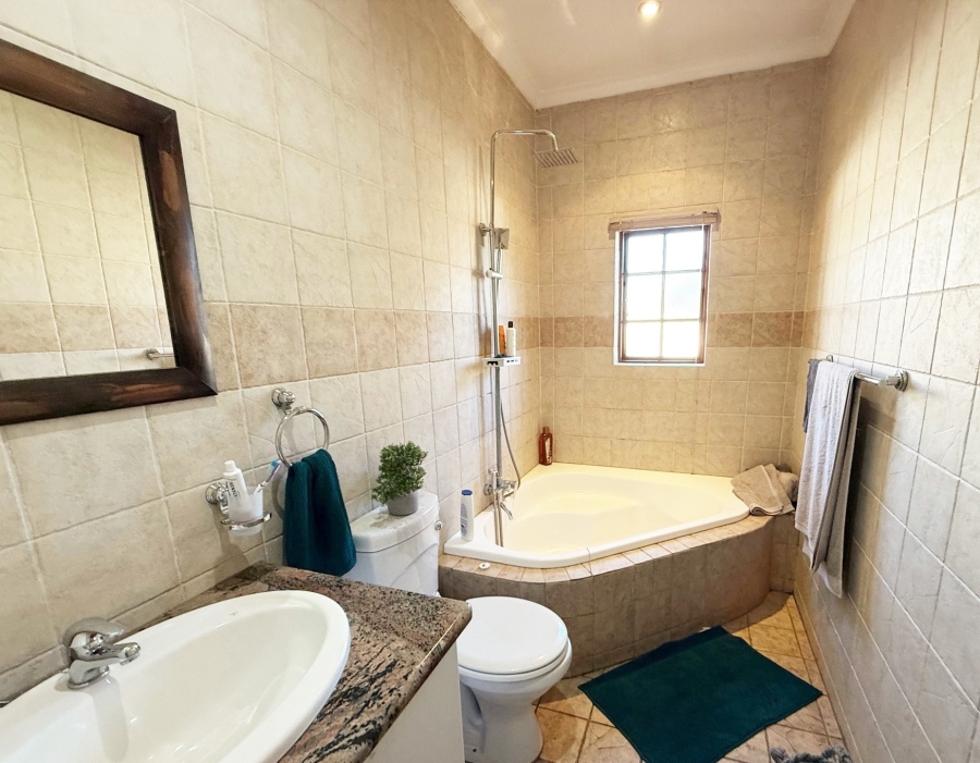 To Let 3 Bedroom Property for Rent in Sunninghill Gauteng