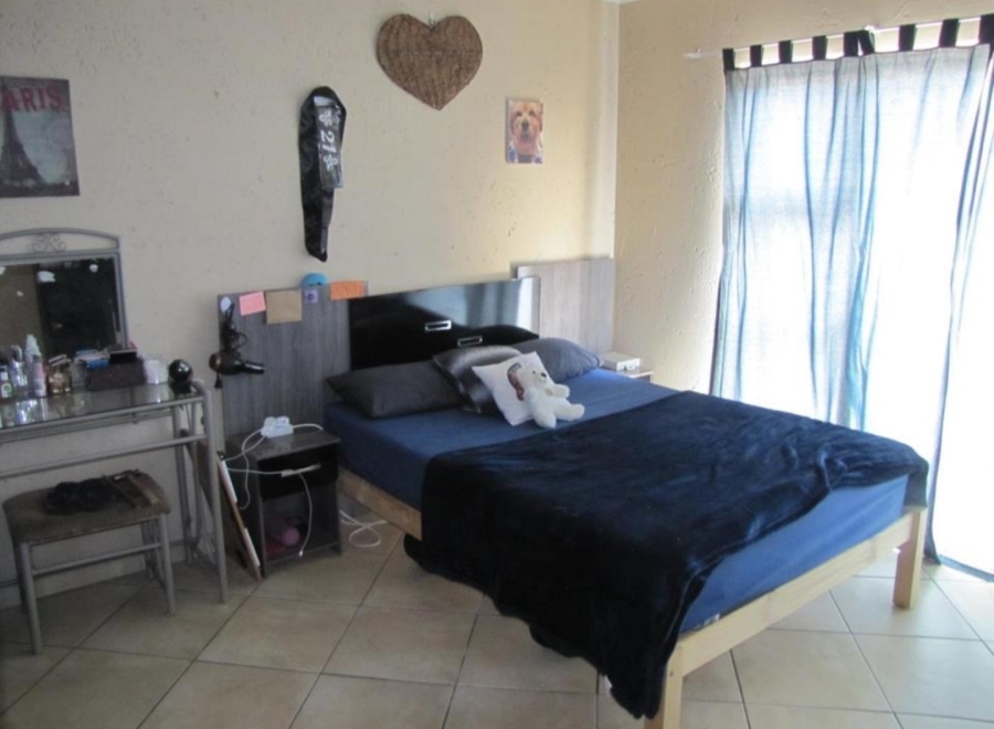 4 Bedroom Property for Sale in Vanderbijlpark SE 2 Gauteng
