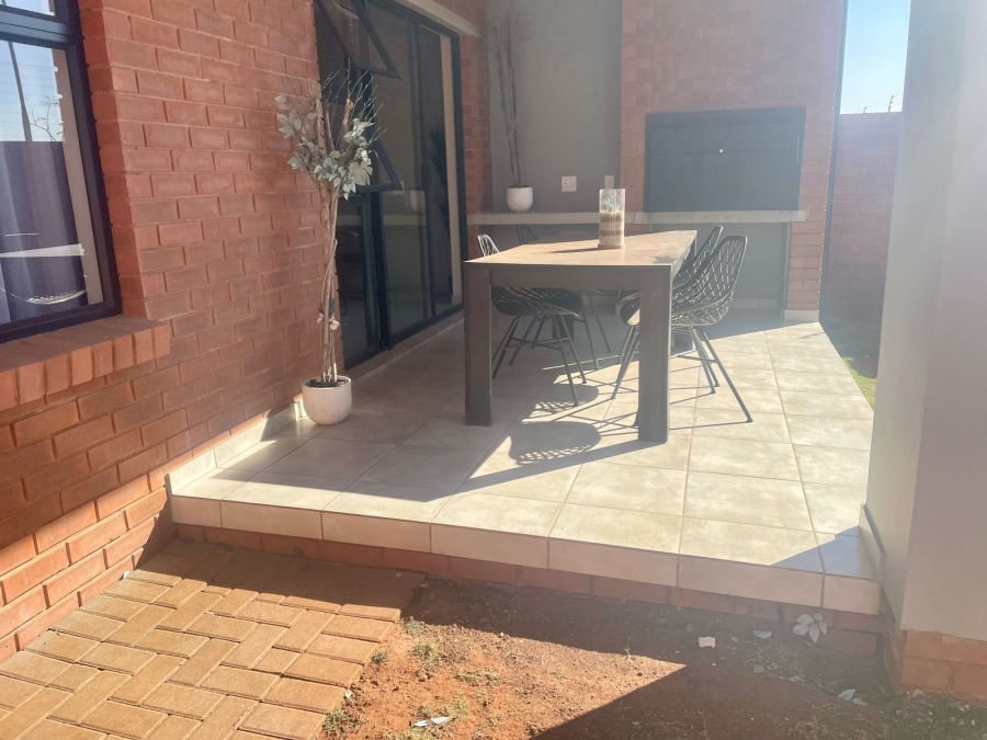3 Bedroom Property for Sale in Sinoville Gauteng