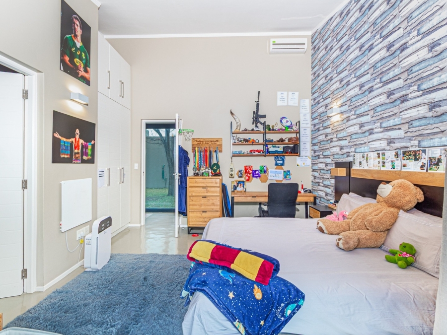 4 Bedroom Property for Sale in Monaghan Farm Gauteng