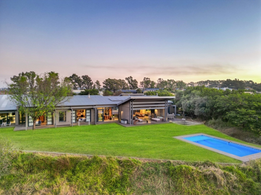 4 Bedroom Property for Sale in Monaghan Farm Gauteng