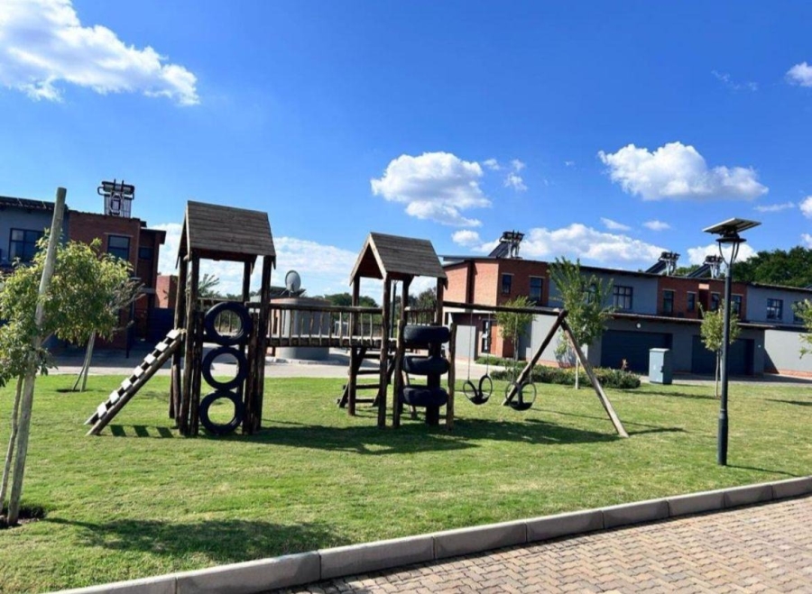 2 Bedroom Property for Sale in Sinoville Gauteng