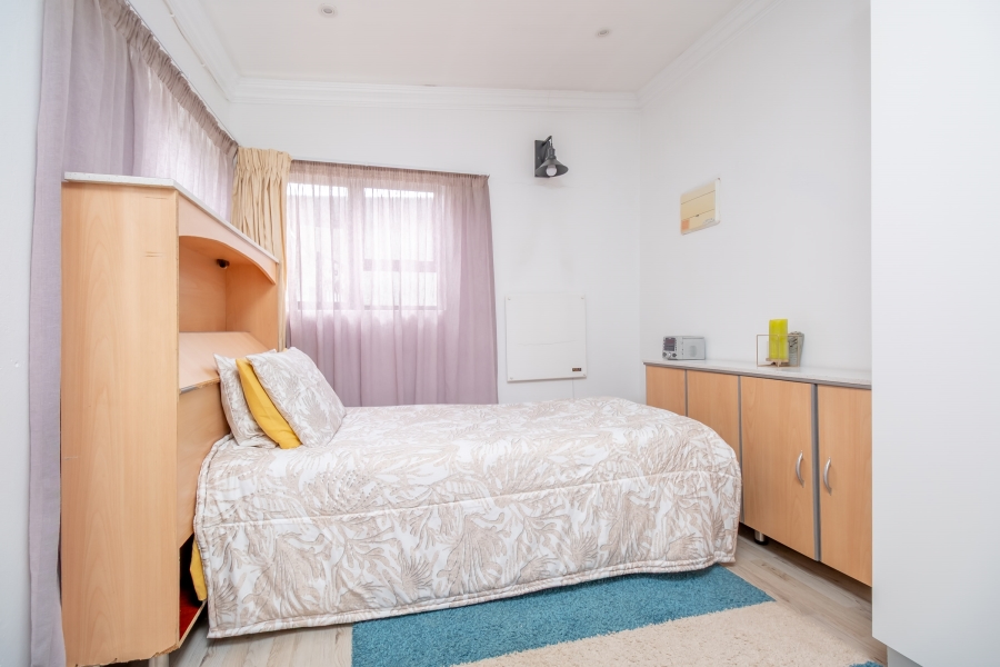 5 Bedroom Property for Sale in Quellerie Park Gauteng