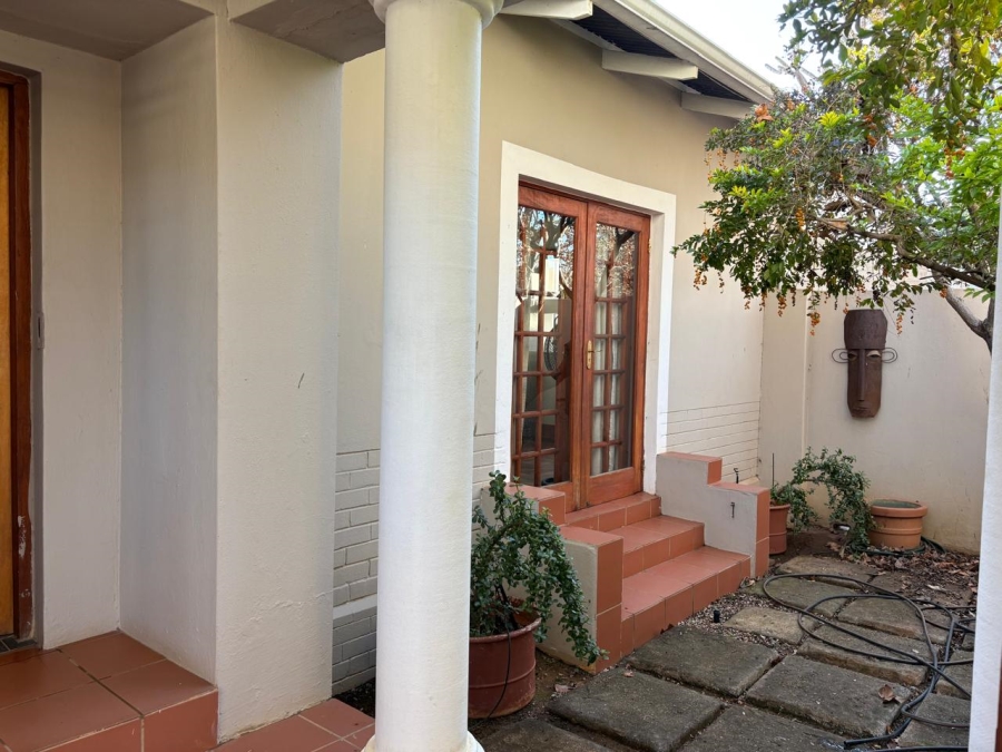 To Let 3 Bedroom Property for Rent in Riviera Gauteng