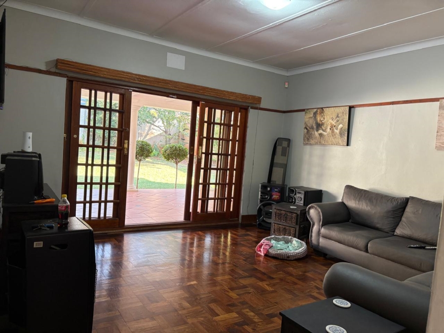 To Let 3 Bedroom Property for Rent in Riviera Gauteng