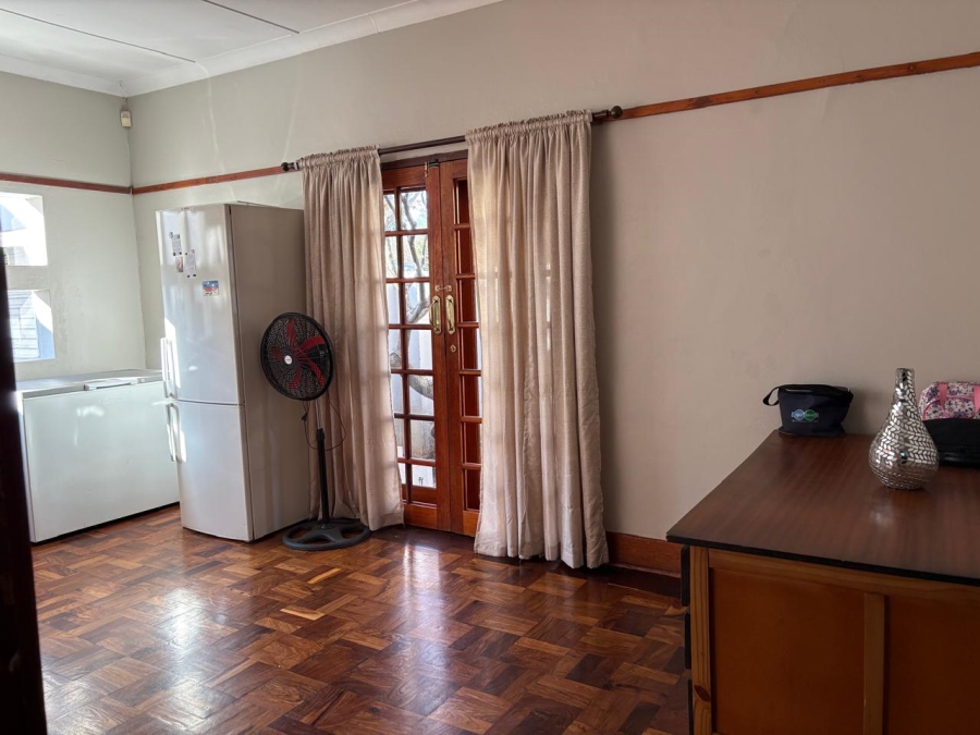 To Let 3 Bedroom Property for Rent in Riviera Gauteng