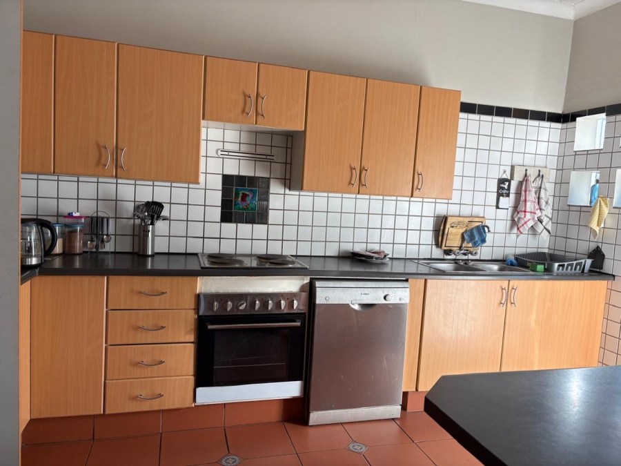 To Let 3 Bedroom Property for Rent in Riviera Gauteng