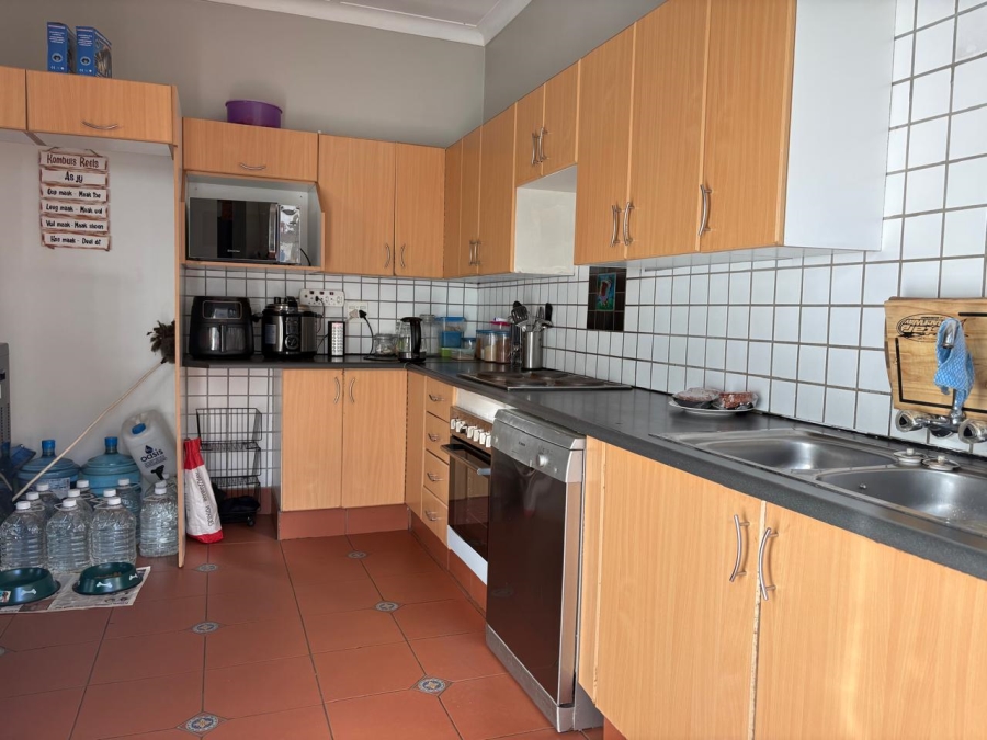 To Let 3 Bedroom Property for Rent in Riviera Gauteng