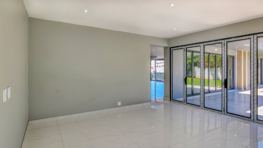 4 Bedroom Property for Sale in Steyn City Gauteng