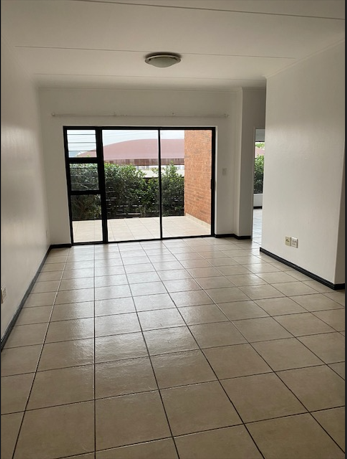3 Bedroom Property for Sale in Greenstone Hill Gauteng