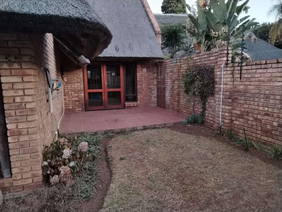 To Let 4 Bedroom Property for Rent in Wapadrand Gauteng