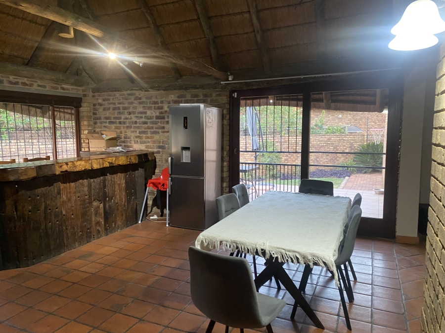 To Let 4 Bedroom Property for Rent in Wapadrand Gauteng
