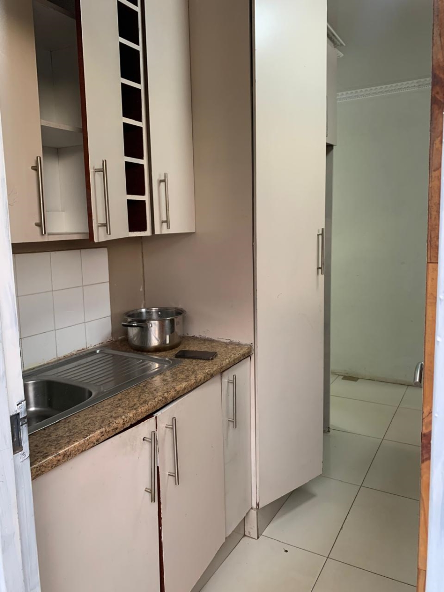 2 Bedroom Property for Sale in Roodekop Gauteng