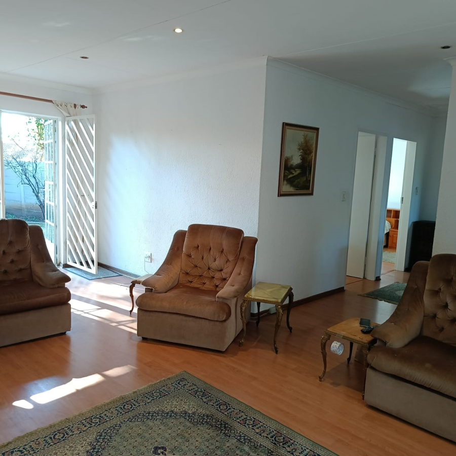 To Let 2 Bedroom Property for Rent in Allens Nek Gauteng
