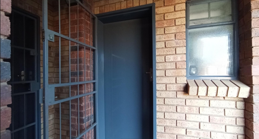 2 Bedroom Property for Sale in Montana Gauteng