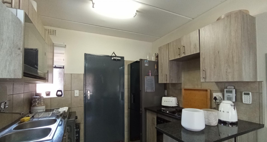 2 Bedroom Property for Sale in Montana Gauteng