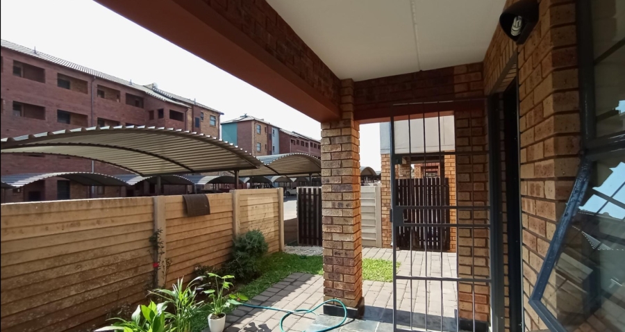 2 Bedroom Property for Sale in Montana Gauteng