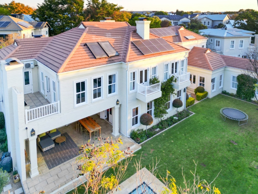 5 Bedroom Property for Sale in Fourways Gardens Gauteng