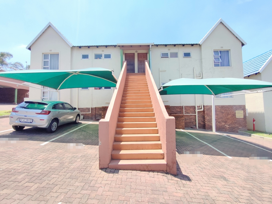 2 Bedroom Property for Sale in Winchester Hills Gauteng
