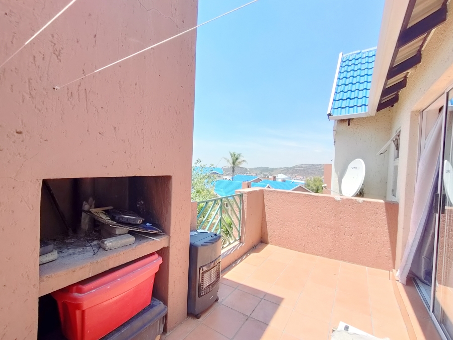 2 Bedroom Property for Sale in Winchester Hills Gauteng