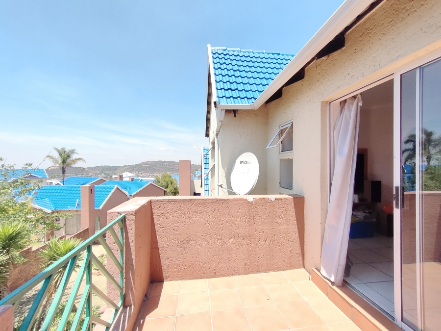2 Bedroom Property for Sale in Winchester Hills Gauteng