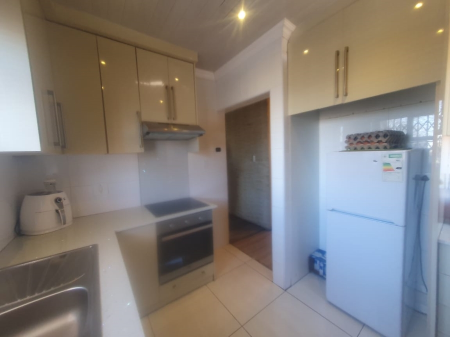 3 Bedroom Property for Sale in Meadowlands Gauteng