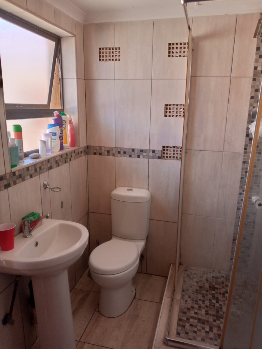 3 Bedroom Property for Sale in Meadowlands Gauteng