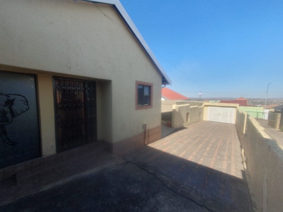 3 Bedroom Property for Sale in Meadowlands Gauteng