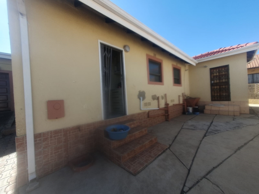 3 Bedroom Property for Sale in Meadowlands Gauteng