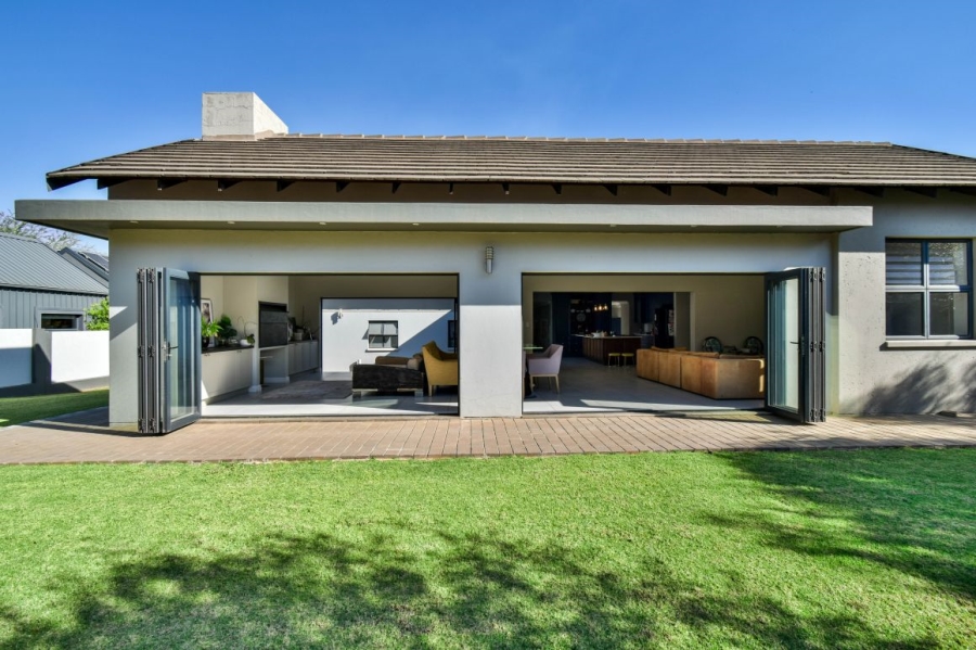 4 Bedroom Property for Sale in Midstream Ridge Gauteng