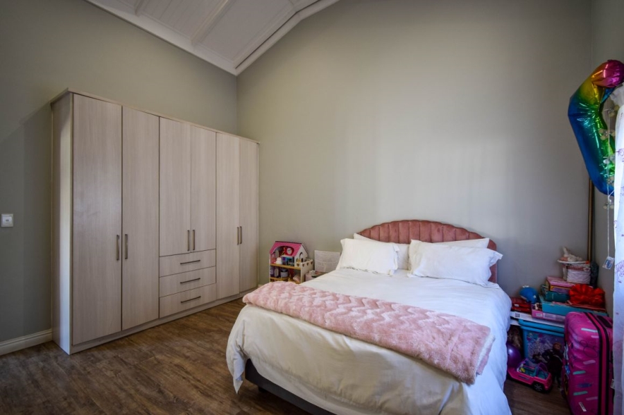4 Bedroom Property for Sale in Midstream Ridge Gauteng