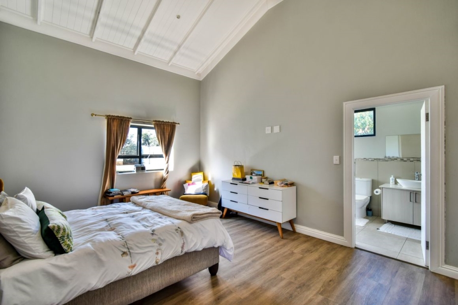 4 Bedroom Property for Sale in Midstream Ridge Gauteng