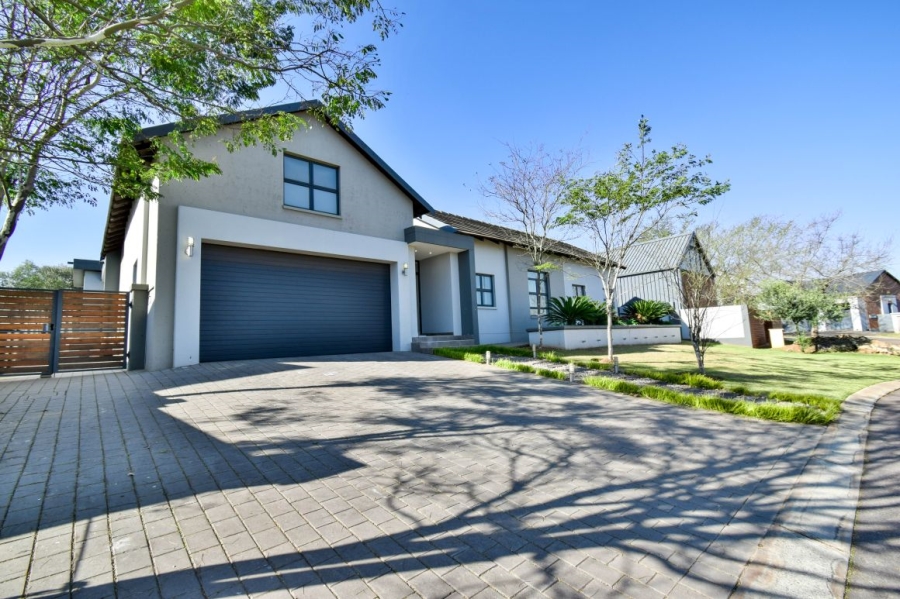 4 Bedroom Property for Sale in Midstream Ridge Gauteng