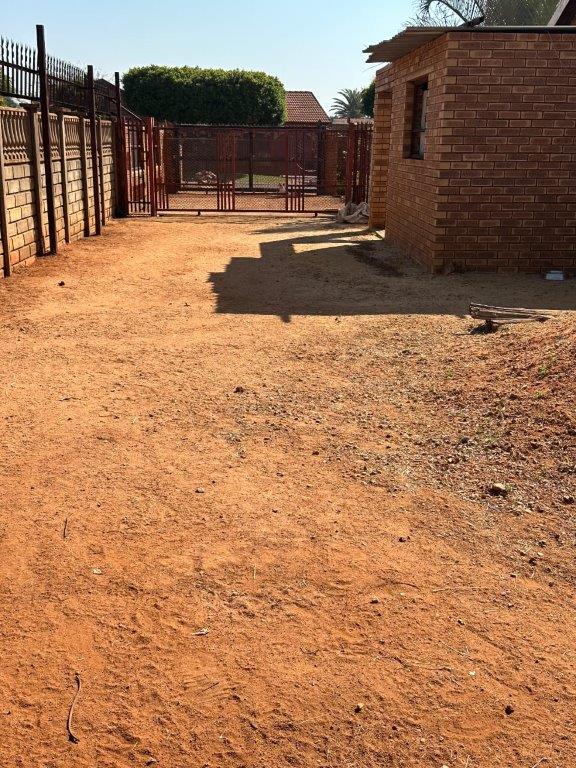 2 Bedroom Property for Sale in The Orchards Gauteng