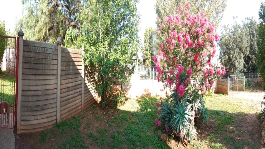 To Let 3 Bedroom Property for Rent in Vanderbijlpark CE 3 Gauteng