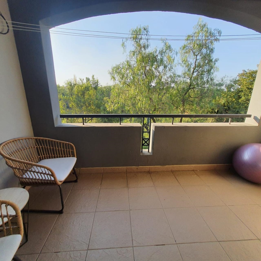 2 Bedroom Property for Sale in Ravenswood Gauteng