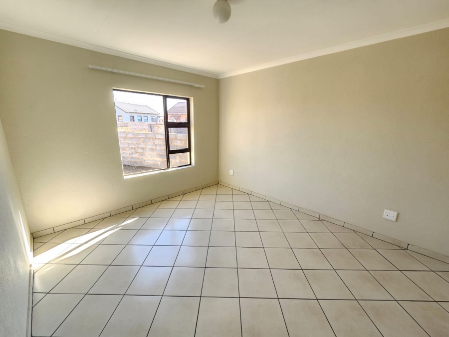 2 Bedroom Property for Sale in Windmill Park Gauteng