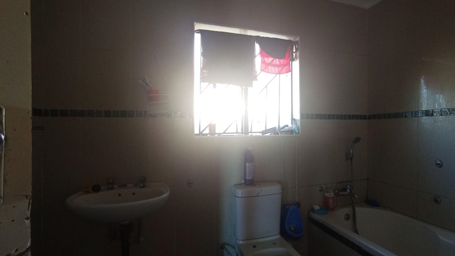 2 Bedroom Property for Sale in Klipfontein View Gauteng