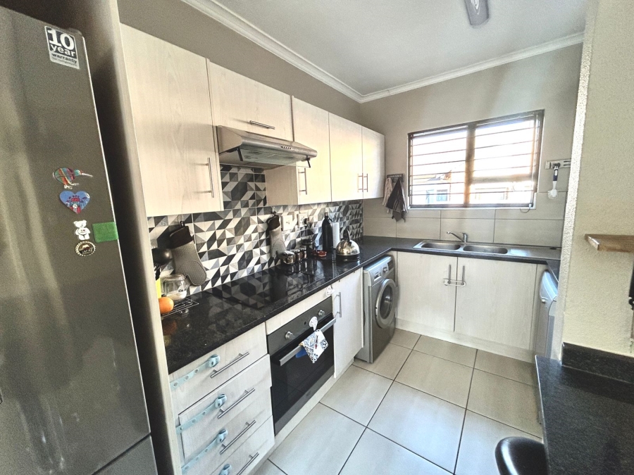 3 Bedroom Property for Sale in Beyers Park Gauteng