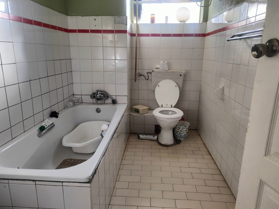 1 Bedroom Property for Sale in Sunnyside Gauteng