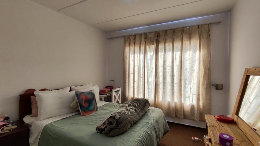 2 Bedroom Property for Sale in Birchleigh Gauteng