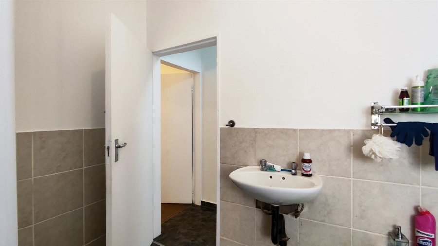 2 Bedroom Property for Sale in Birchleigh Gauteng