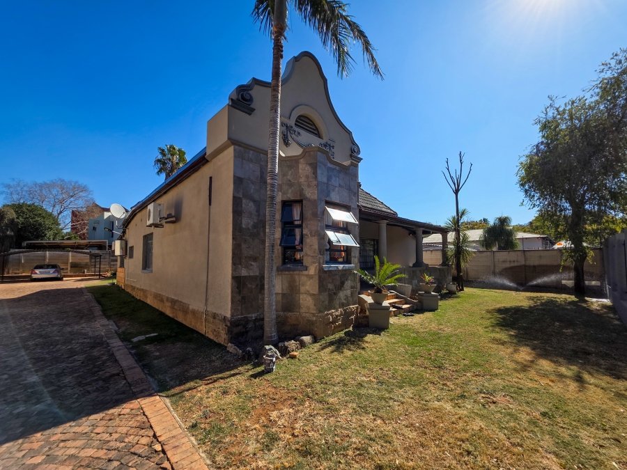4 Bedroom Property for Sale in Riviera Gauteng