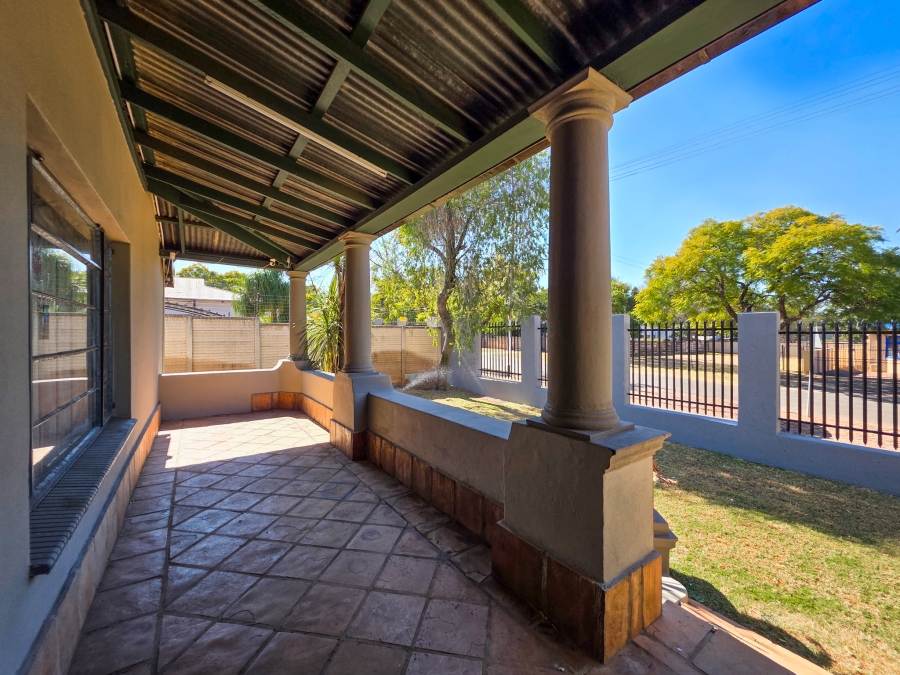 4 Bedroom Property for Sale in Riviera Gauteng