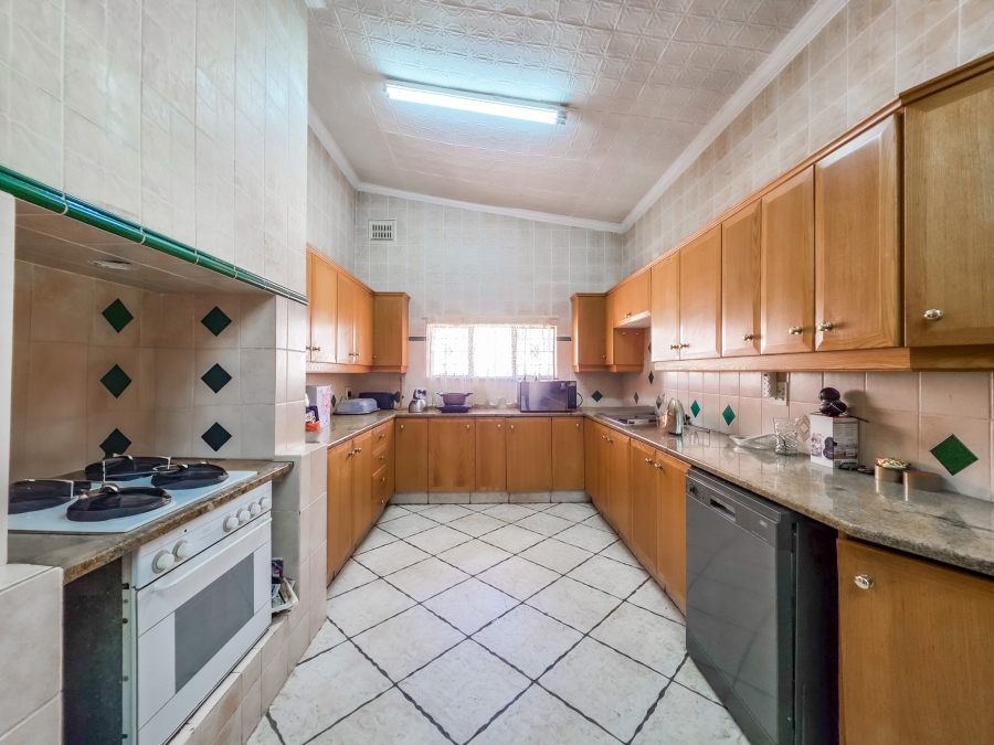 4 Bedroom Property for Sale in Riviera Gauteng